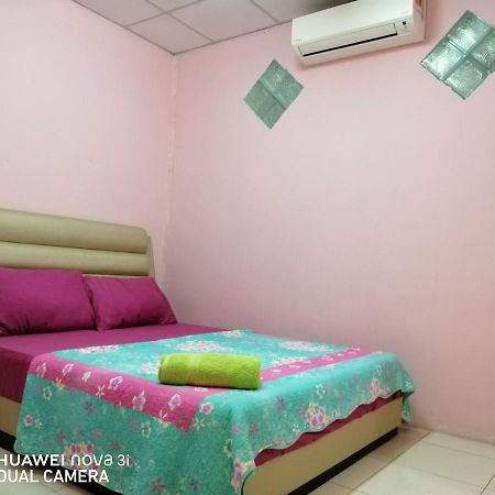 Layla Inn Batu Pahat Zewnętrze zdjęcie