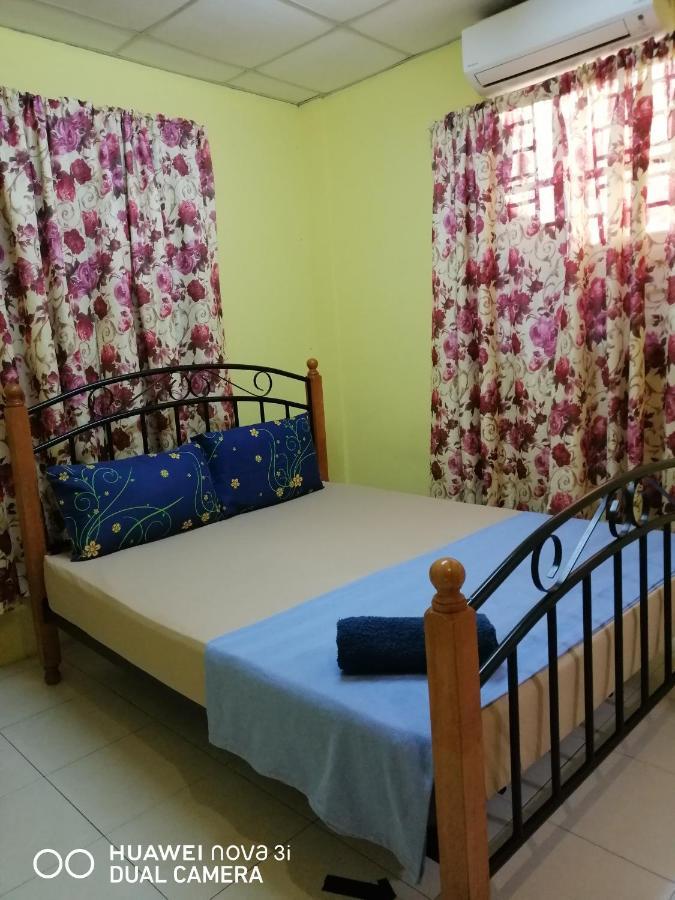 Layla Inn Batu Pahat Zewnętrze zdjęcie