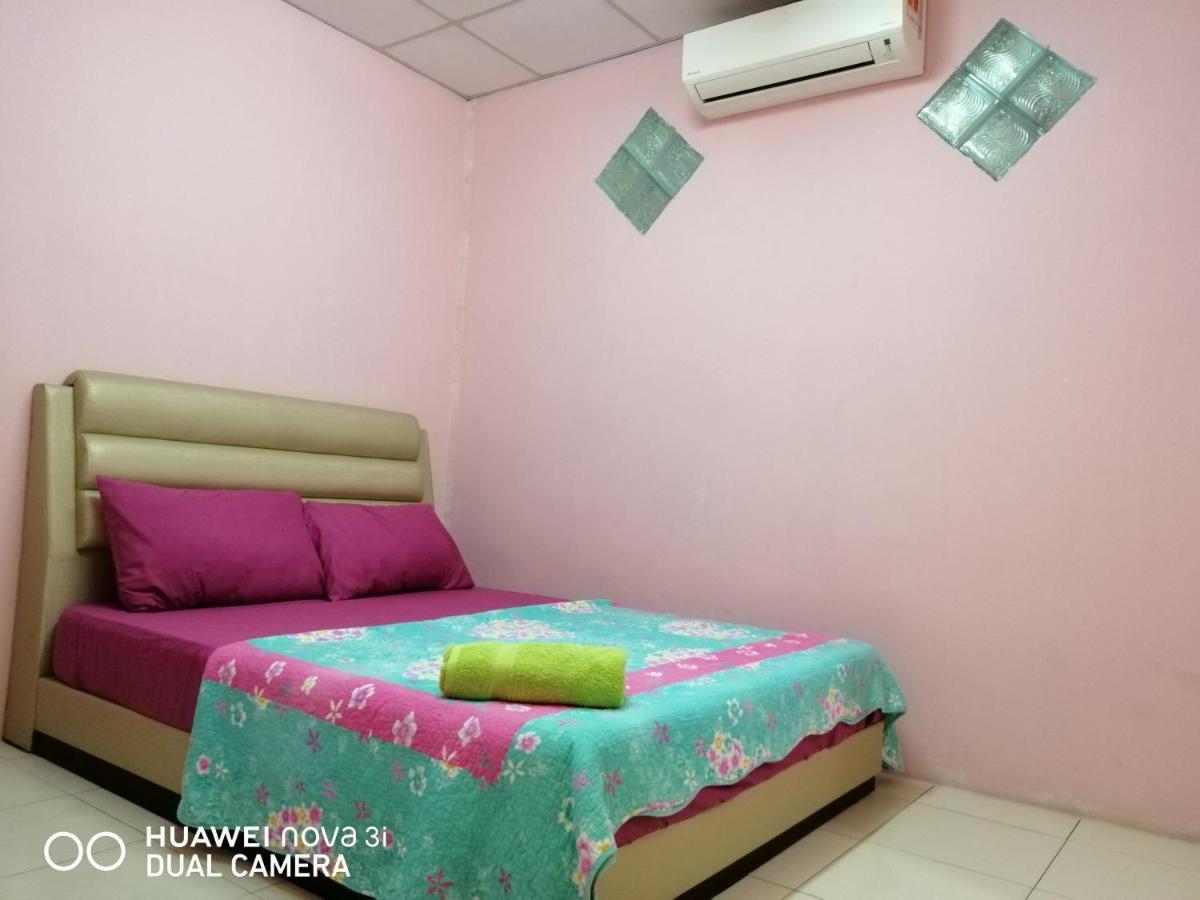 Layla Inn Batu Pahat Zewnętrze zdjęcie
