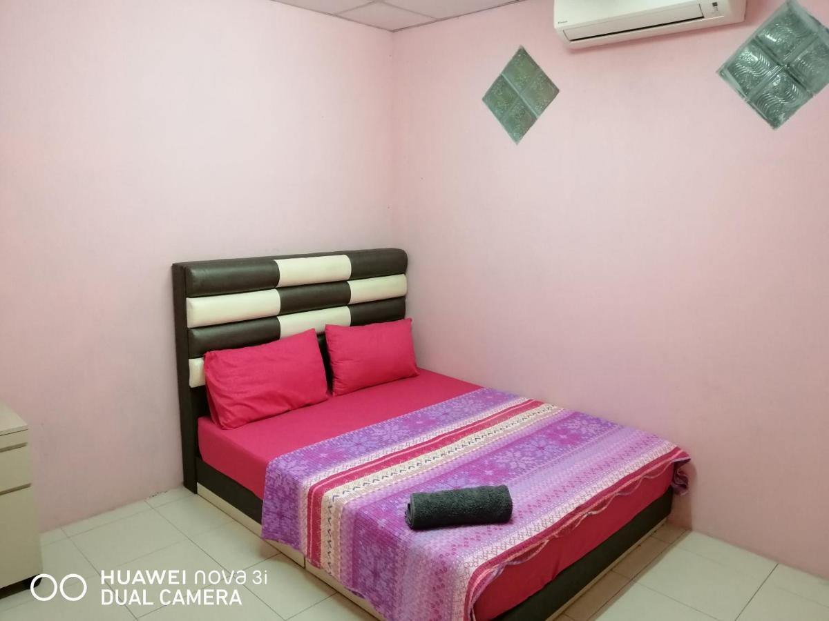 Layla Inn Batu Pahat Zewnętrze zdjęcie